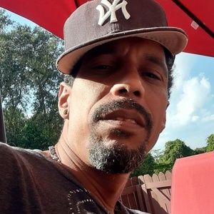 Meet your Posher, Luis